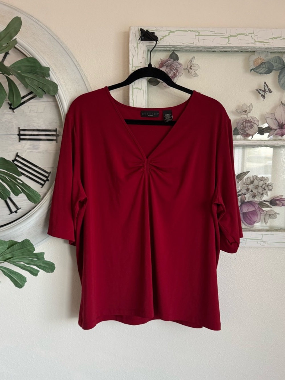 Apostrophe Burgundy V-Neck Twist-Front Short Sleeve Top Size 20-22W